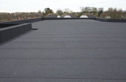 ASPHALT ROOF